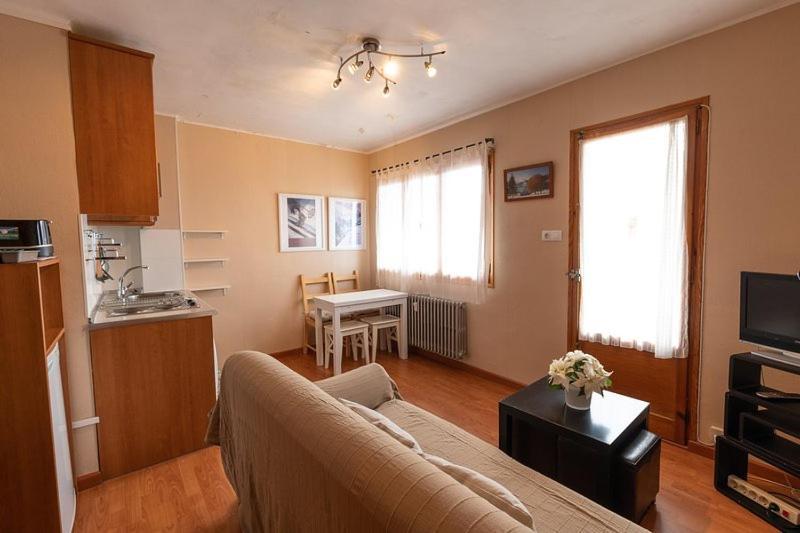 Apartamentos ฟอร์มีกัล ภายนอก รูปภาพ